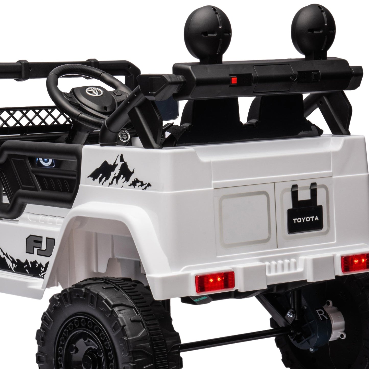 Kahuna Authorized Toyota Ride-on Car | Fj Cruiser | White